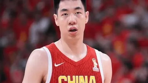 巴西国际客场挑战，红牌危机下能否逆境翻盘